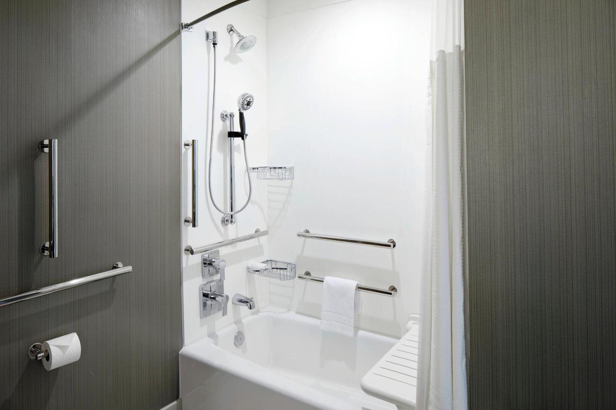 Courtyard By Marriott Houston Intercontinental Airport Hotel Eksteriør billede