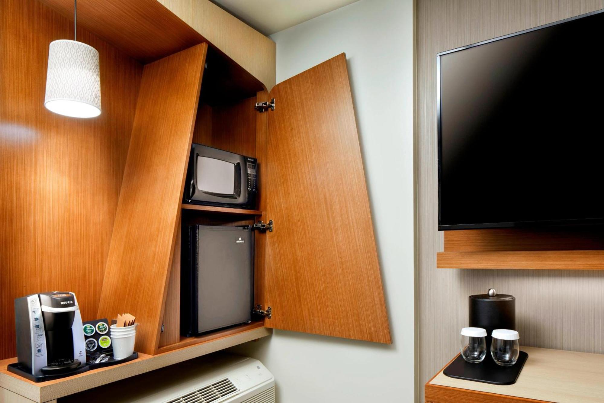 Courtyard By Marriott Houston Intercontinental Airport Hotel Eksteriør billede